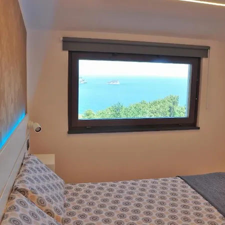Spettacolare Vista Isola Terrazza E Idromassaggio * Noli