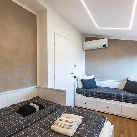 Hébergement de vacances Spettacolare Vista Isola Terrazza E Idromassaggio *