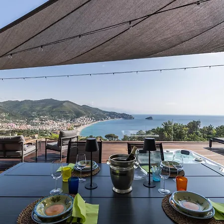 Spettacolare Vista Isola Terrazza E Idromassaggio