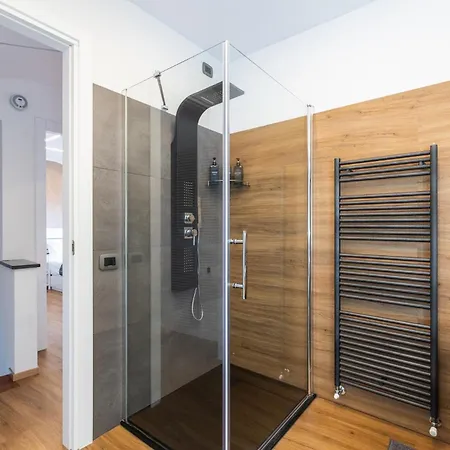 Hébergement de vacances Spettacolare Vista Isola Terrazza E Idromassaggio