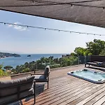Spettacolare Vista Isola Terrazza E Idromassaggio Noli