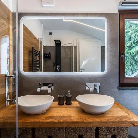 Spettacolare Vista Isola Terrazza E Idromassaggio Noli