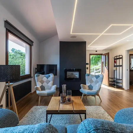 Semesterbostad Spettacolare Vista Isola Terrazza E Idromassaggio