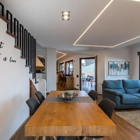 Spettacolare Vista Isola Terrazza E Idromassaggio Semesterbostad *