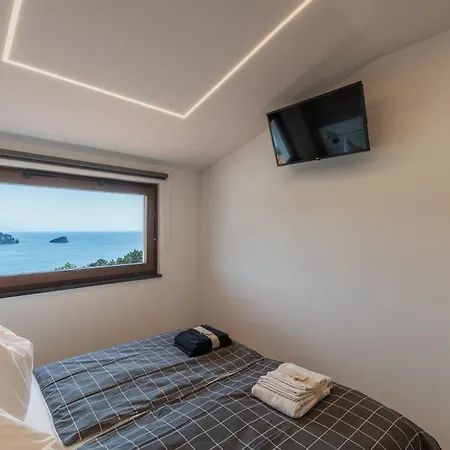 Spettacolare Vista Isola Terrazza E Idromassaggio * Noli