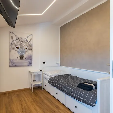 Semesterbostad Spettacolare Vista Isola Terrazza E Idromassaggio *