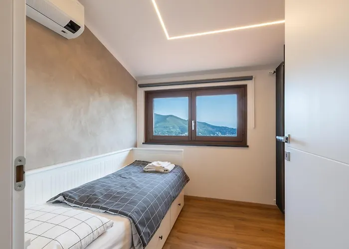 Spettacolare Vista Isola Terrazza E Idromassaggio Noli